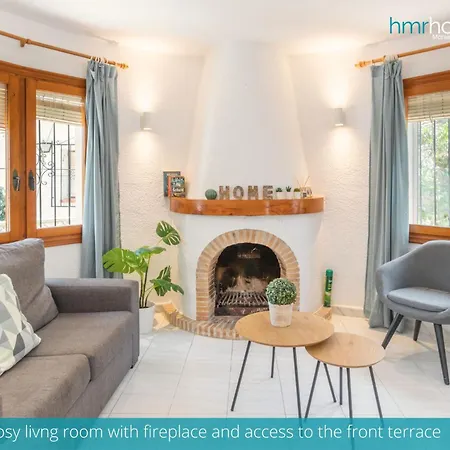 By Interhome Moraira